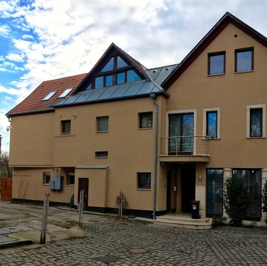 Art Styles Boutique Apartment センテンドレ エクステリア 写真